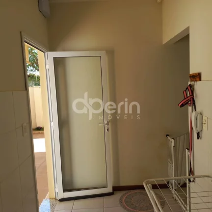 Imagem Casa à venda - Residencial Samambaia