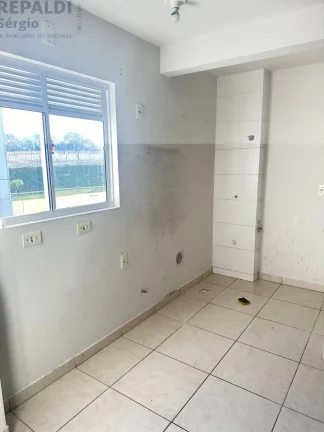 Imagem Imperdível Apartamento à Venda em Criciúma-SC, Bairro Santa Luzia! 2 Quartos, 1 Sala, 1 Banheiro, 1 Vaga de Garagem