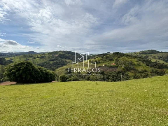 Imagem OPORTUNIDADE ÚNICA: TERRENO DE 94 MIL M² NA ENCANTADORA CIDADE DE MUNHOZ