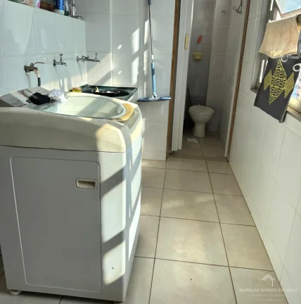 Imagem Apartamento à venda no Edifício Itamarati andar alto - Centro