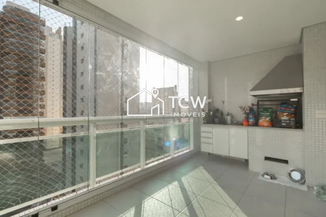 Imagem Apartamento 3 Suítes em Aclimação SP