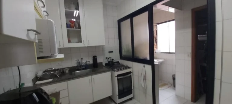 Imagem Sala 2 ambientes com sacada, cozinha com dispensa, área de serviço, 3 dormitórios sendo 1 suíte,...