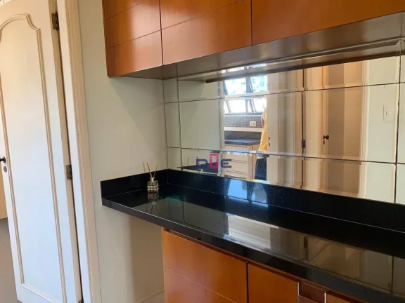 Imagem Apartamento com 3 dormitórios à venda, 211 m² por R$ 1.500.000,00 - Boqueirão - Santos/SP