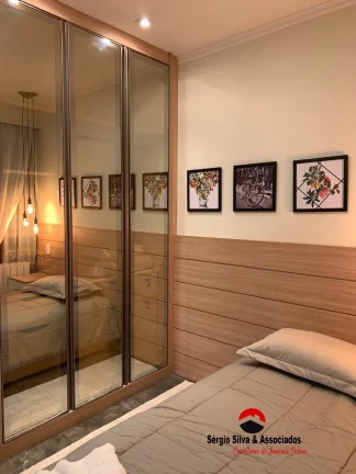 Imagem Apartamento mobiliado a venda na Vila Capivari em Campos do Jordão/SP.