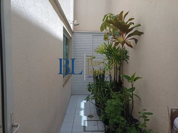 Imagem Casa ampla com espaço gourmet retrátil, 2 suítes+ 4 vagas + 6 banheiros
