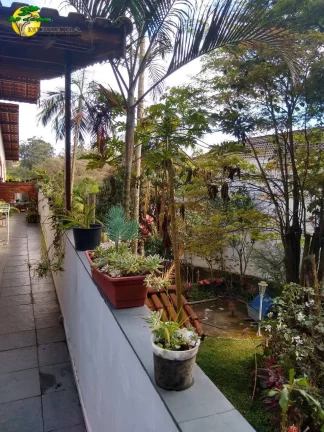 Imagem SOBRADO EM FRENTE A MATA DO HORTO FLORESTAL