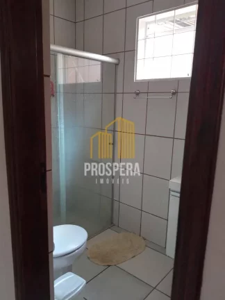 Imagem Casa no centro com possibilidade de conversão em ponto comercial