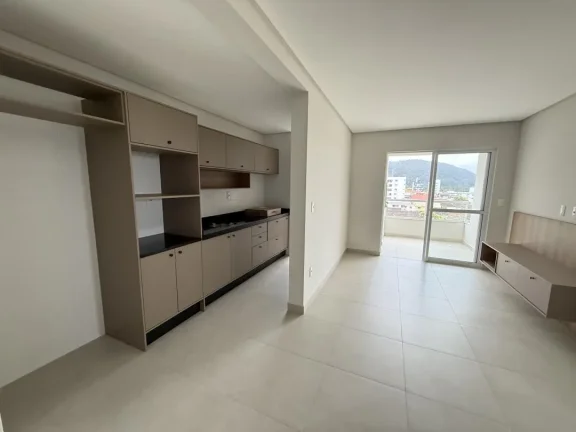 Imagem Apartamento 03 quartos, sendo 01 suíte novo e pronto para morar, na Praia de Gravatáa em Navegantes SC. Adriano Carpes Imóveis Vende