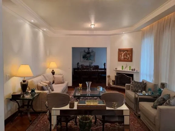 Imagem Venda de Apartamento Luxuoso na Vila Mariana com 5 Quartos, 4 Suítes, 6 Banheiros e 3 Vagas de Garagem, em São Paulo-SP