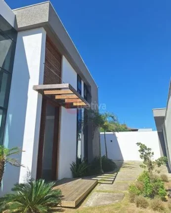 Imagem Casa independe com 4 suítes, Foguete - Cabo Frio.