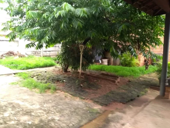 Imagem Casa para Venda em Limeira, JARDIM OURO VERDE, 3 dormitórios, 1 banheiro, 1 vaga