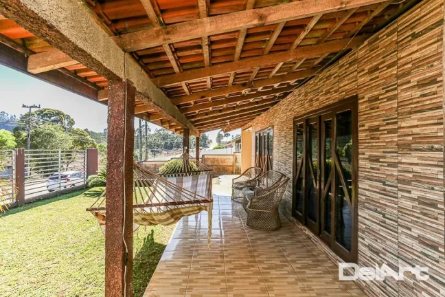 Imagem RESIDÊNCIA TÉRREA EM AMPLO TERRENO 460,00m2 - 180,00m2 (aproximado) de CONSTRUÇÃO - R$ 350.000,00 - Próximo ao Kartódromo