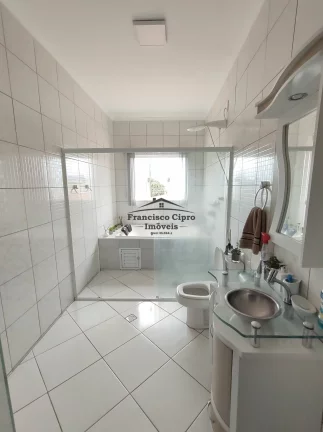 Imagem Casa à venda no bairro Santa Luzia - Guaratinguetá/SP