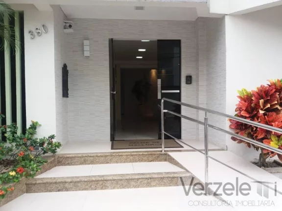 Imagem Apartamento 2 dormitórios para Venda em Balneário Camboriú / SC no bairro Centro