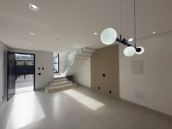 Imagem Casa com Automação e Design Elegante, Pronta para Morar!