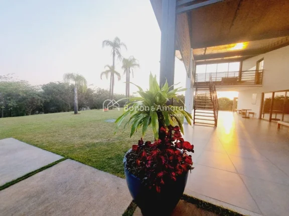 Imagem Este sobrado em fase final de obra, conta com 3 suítes e combina sofisticação e conforto em uma l...
