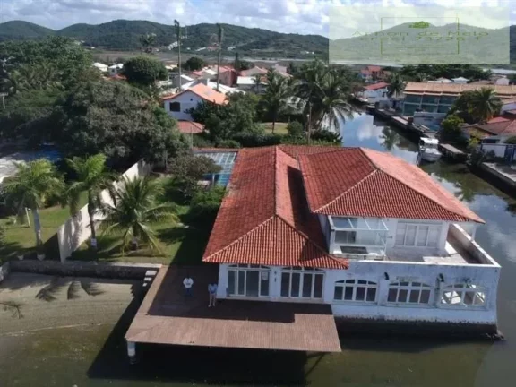 Imagem Casas no Litoral para venda em Cabo Frio no bairro Portinho