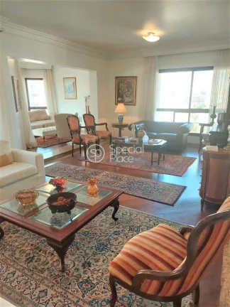 Imagem Excelente apartamento com 215m² em Perdizes Amplo living em tábuas corridas maciças com desnível...