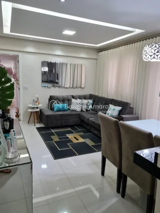 Imagem Lindo apartamento, completo e rico em armários. O imóvel possui 3 quartos, 1 suíte, living para 2...
