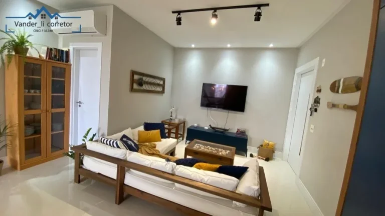 Imagem Imperdível! Apartamento à venda em Porto Belo-SC, bairro Perequê. 2 quartos, 2 suítes, 2 salas, 3 banheiros, 2 vagas de garagem, 154m².