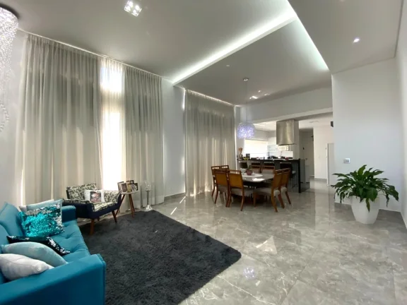 Imagem LINDA CASA À VENDA NO JARDIM COLONIA, JUNDIAÍ