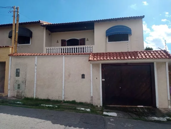 Imagem Sobrado com 2 dormitórios à venda, 198 m² por R$ 680.000,00 - Vila Amélia - Poá/SP