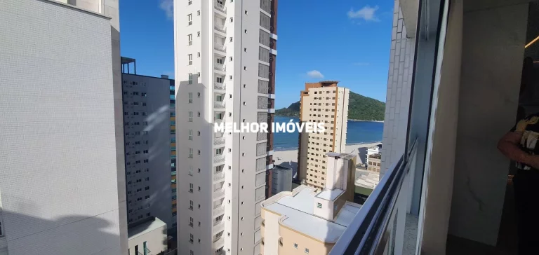 Imagem Apartamento Mobiliado, Decorado com 03 Suítes, Cozinha Integrada com Churrasqueira a Carvão, Vista para o Mar, Localizado na Quadra Mar de Balneário Camboriú -SC