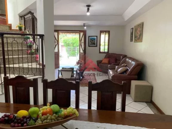 Imagem Casa à venda, 360 m² por R$ 1.300.000,00 - Itacoatiara - Niterói/RJ