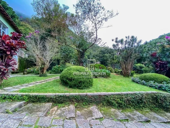 Imagem Casa à venda, 200 m² por R$ 850.000,00 - Cascata dos Amores - Teresópolis/RJ