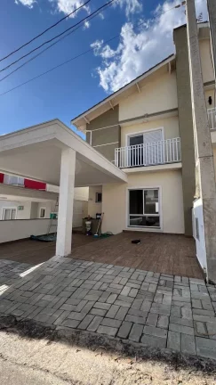 Casa com 3 Quartos à Venda,  em Villa Verde - Franco Da Rocha