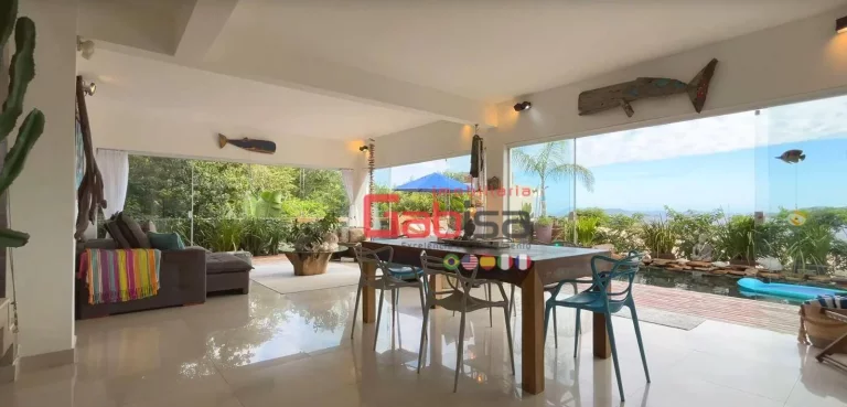 Imagem Casa com 2 dormitórios à venda, 147 m² por R$ 3.850.000,00 - Loteamento Sitio do Campinho - Armação dos Búzios/RJ