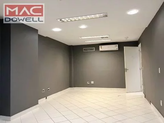 Imagem Loja de galeria com 175 m² - Térreo e Subsolo - LOCAÇÃO - Centro/RJ
