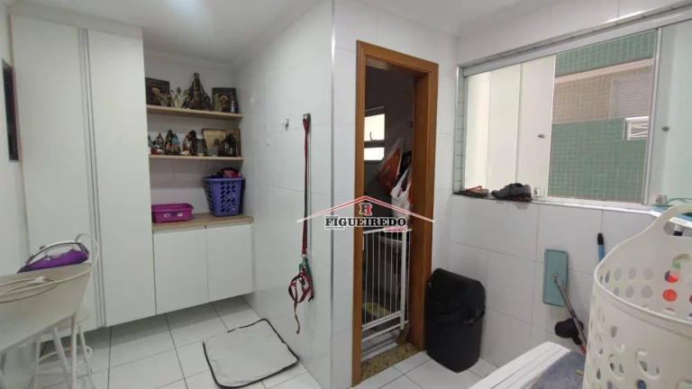 Imagem Apartamento à venda, 156 m² por R$ 1.200.000,00 - Canto do Forte - Praia Grande/SP