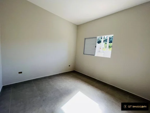 Imagem Linda Casa Térrea com 4 dormitórios em Atibaia - Jd Paulista por R$799 mil!