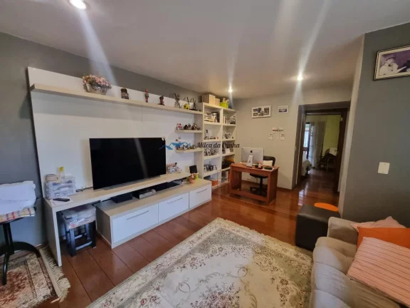 Imagem Ótima Casa à Venda, com 4 dormitórios, 4 vagas, 307m², Bela Vista, Santo André