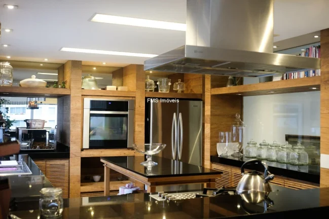 Imagem Cobertura Duplex com 400m2 à venda no Itaim Bibi