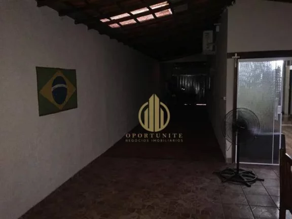 Imagem Casa com 4 dormitórios à venda, 250 m² por R$ 750.000,00 - Ipiranga - Ribeirão Preto/SP