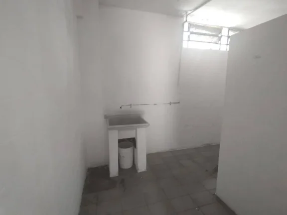 Imagem Galpão para Alugar com 944m² e 70 vagas!!!