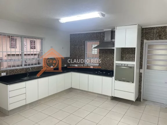 Imagem Casa com 3 Quartos à venda, 247m² - Campo Grande