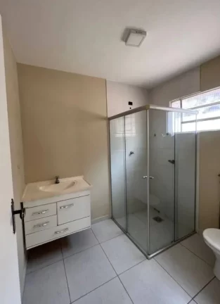 Imagem Casa com 2 dormitórios para alugar, 90 m² por R$ 1.890/mês - Jardim Maria Augusta - Taubaté/SP