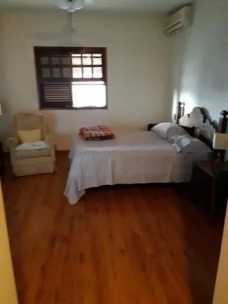 Imagem OPORTUNIDADE !!! LINDA CASA NO QUINTA DAS VIDEIRAS PARA VENDA.