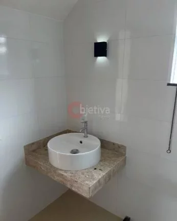 Imagem Casa Duplex nova independente de 3 quartos à venda no Guriri - Cabo Frio.
