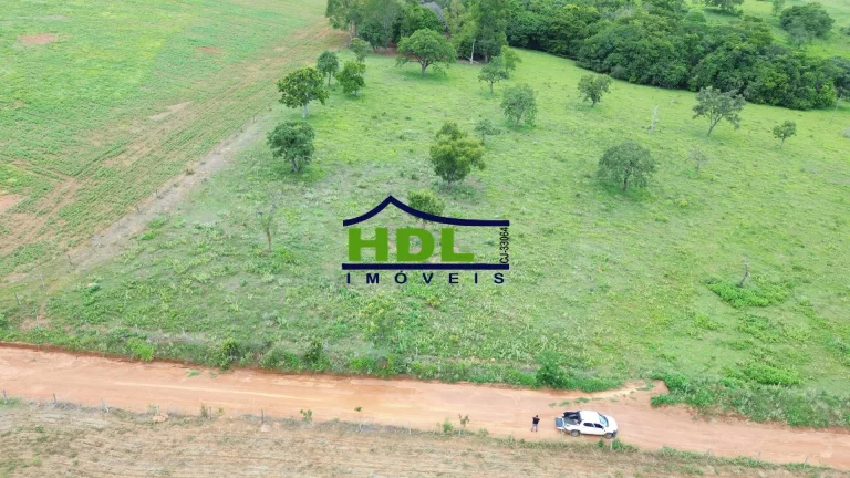 Chácara 3 Hectares com energia e quintal