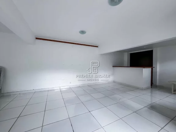 Imagem Casa à venda, 123 m² por R$ 690.000,00 - Alto - Teresópolis/RJ