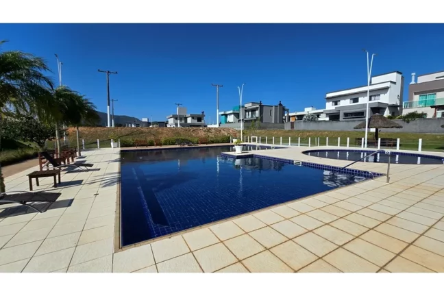 Imagem RVRP 980 Casa 590441066-43 - Casa à venda no bairro São João do Rio Vermelho - Florianópolis/SC