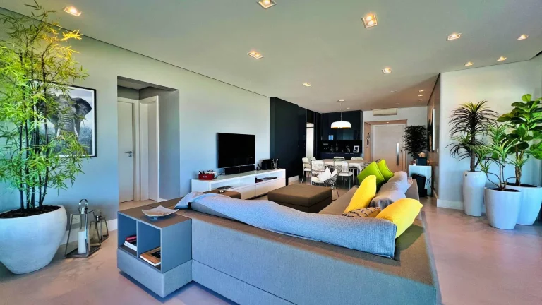 Imagem Apartamento com 4 dormitórios à venda, 217 m por R$ 15.00.000,00 - Riviera