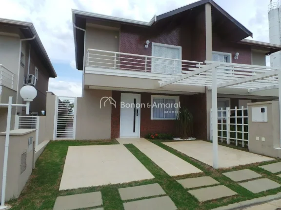 Imagem Sobrado com acabamento impecável e mobiliada com extremo bom gosto!

No piso inferior: projeto dife...