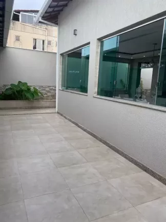 Imagem Casa Plana Luxuosa