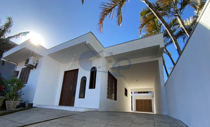 Imagem Casa a venda no bairro Predial em Torres