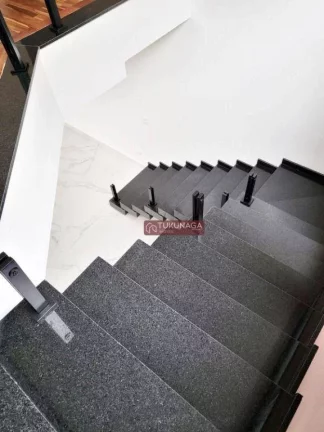 Imagem Sobrado com 3 quartos, 355 m² - venda por R$ 3.600.000 ou aluguel por R$ 20.967/mês - Caputera - Arujá/SP